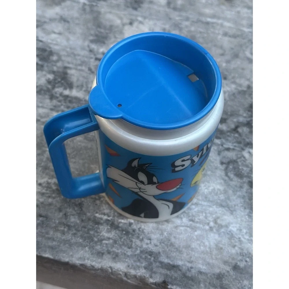 VTG Looney Toons Plastic Tumbler Cup 1994 Warner Brothers Sylvester Tweety Bird
